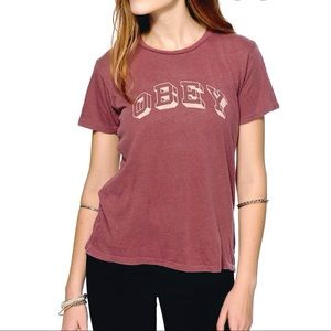 Obey t-shirt XS